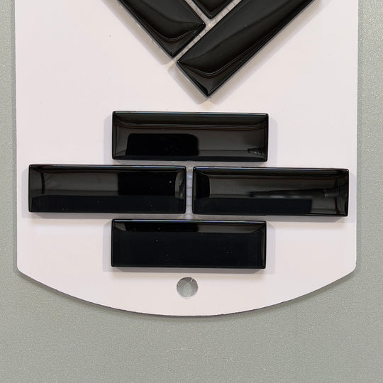 Black glass linear mosaic - cbr091