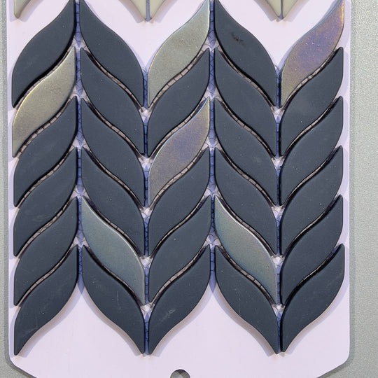 Blue mirrored look glass floral mosaic - cvre16
