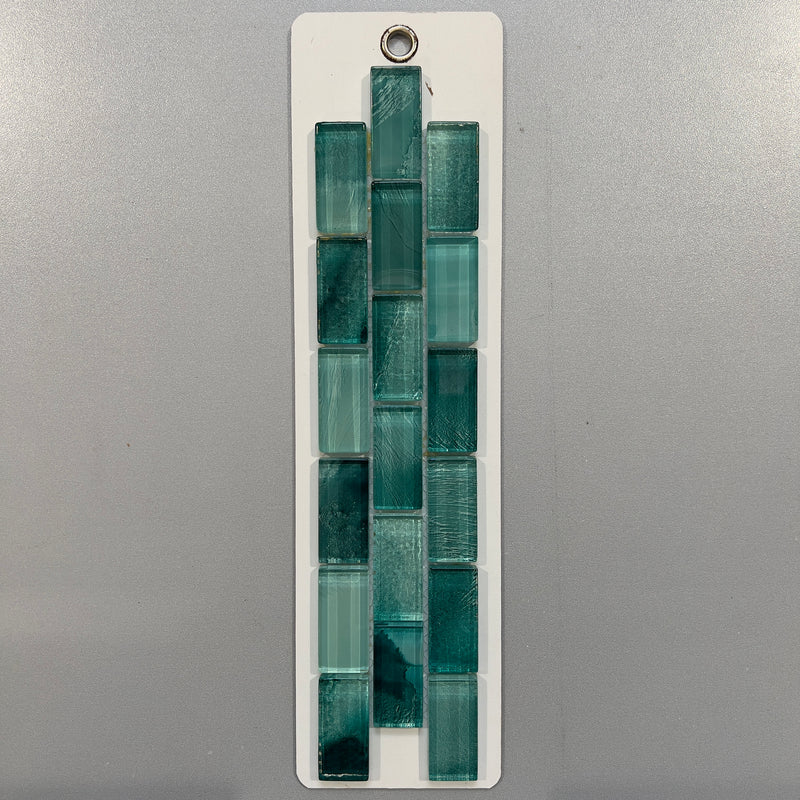 Green Deco Glass Linear Mosaic/Pool Tile - pnat3602