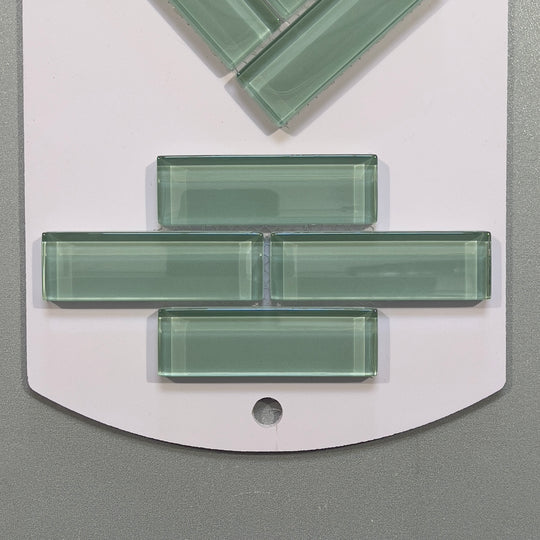 Green glass linear mosaic - cbr047